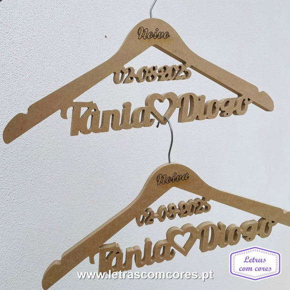 Cruzetas com 2 Nomes - 006 (Natural MDF com Data e Gravação Laser)