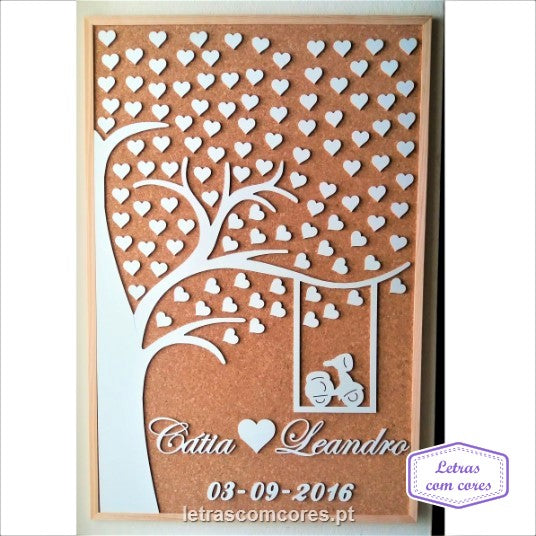 Árvore e Baloiço com 1 mota