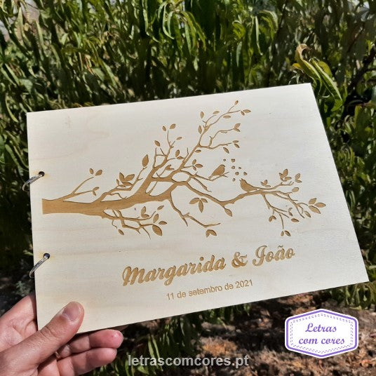 Árvore com Passarinhos